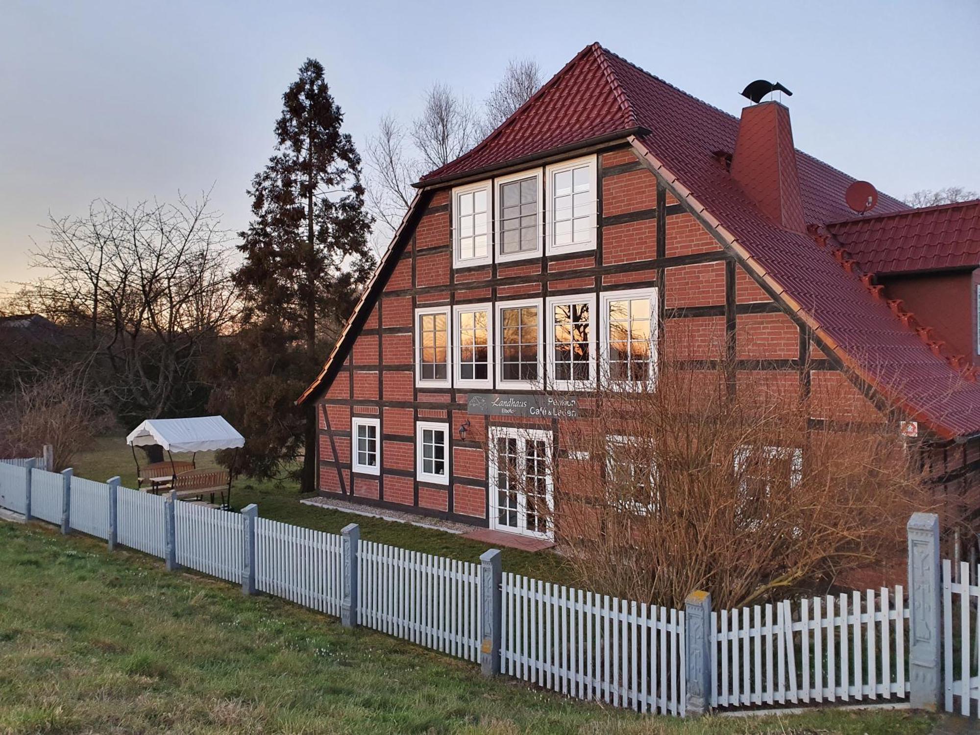 Landhaus Elbeflair Apartment Bei Doemitz Lenzerwische Bagian luar foto